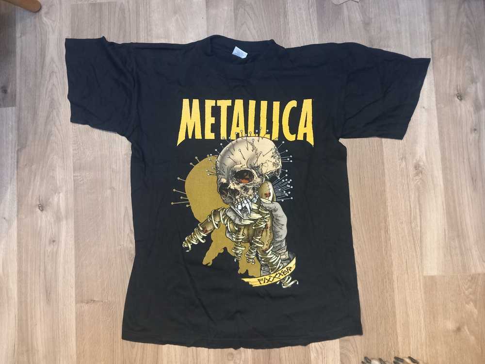 Metallica Metallica 97 UK Tour EU42 FIXXXER T-shirt. - Gem