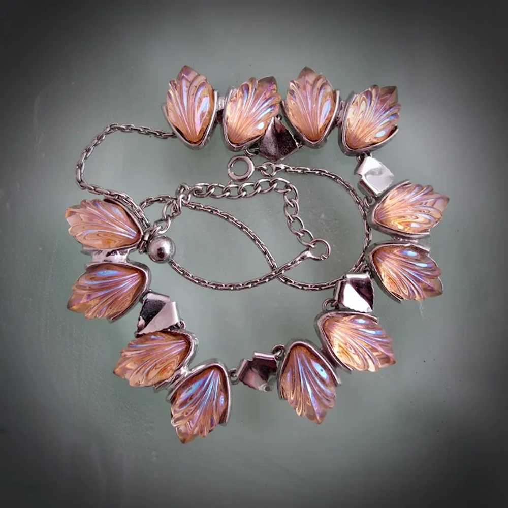 Vintage Molded Art Glass Peach Leaf Necklace in S… - image 10