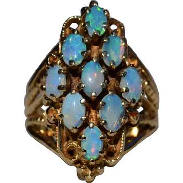 Ladies Antique 14K Ring set with Australian Opal