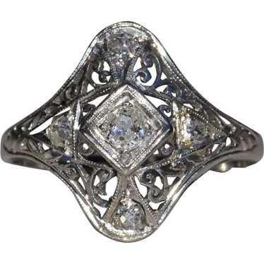 Ladies Antique Platinum Engagement Ring set with D