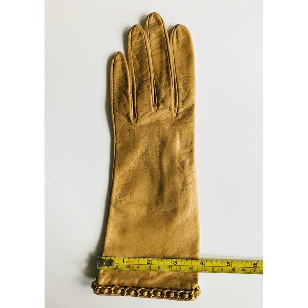 Chanel Leather gloves - image 12