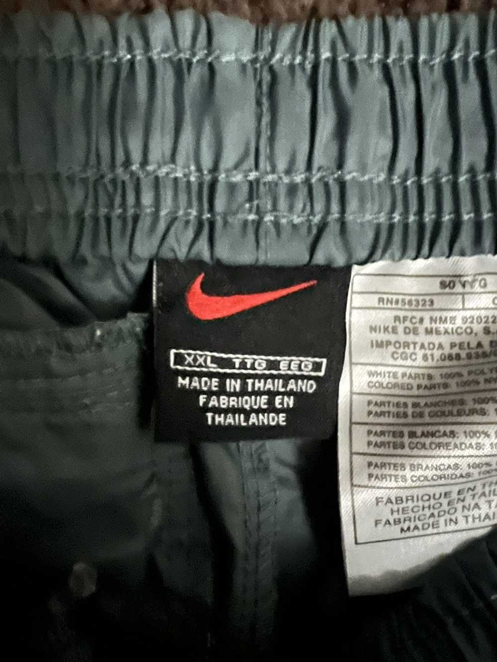 Nike Nike track Pants - image 3