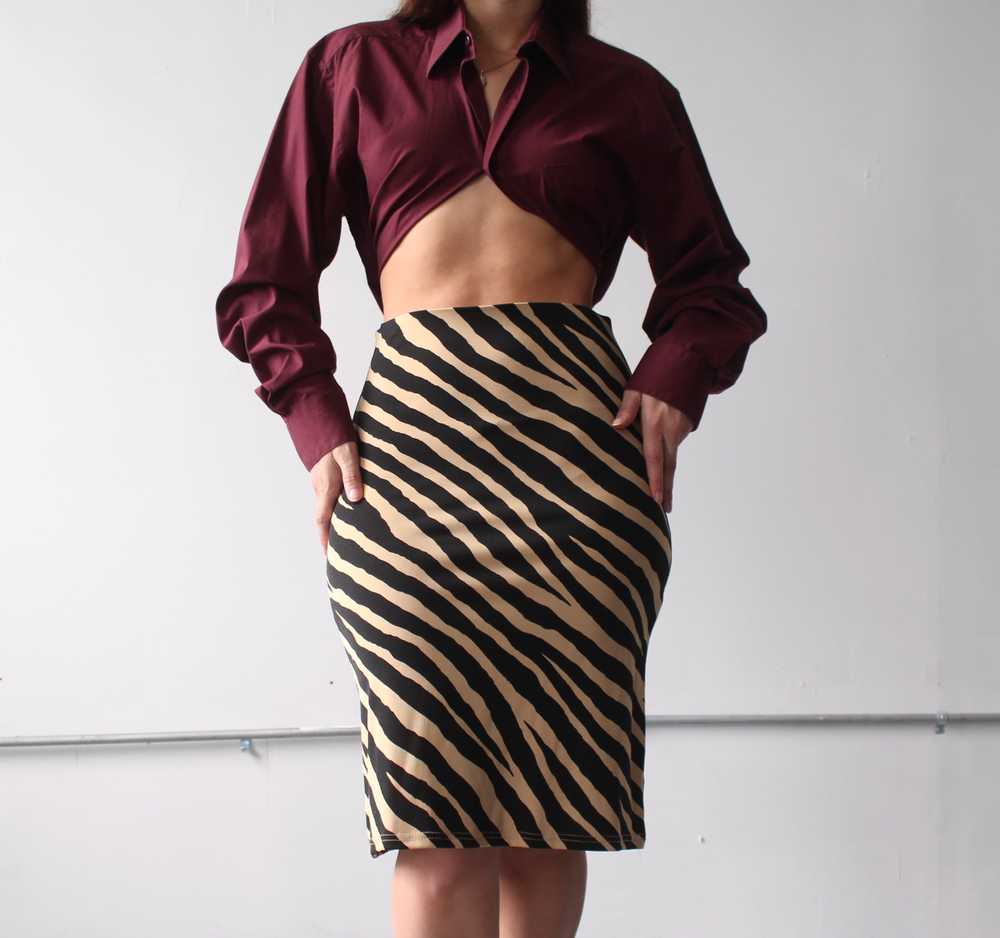 90s Slinky Tiger Print Skirt - W26 - image 4