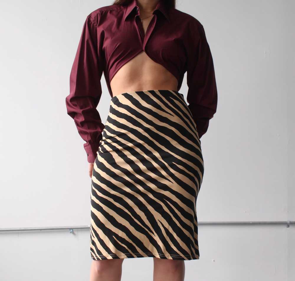 90s Slinky Tiger Print Skirt - W26 - image 5
