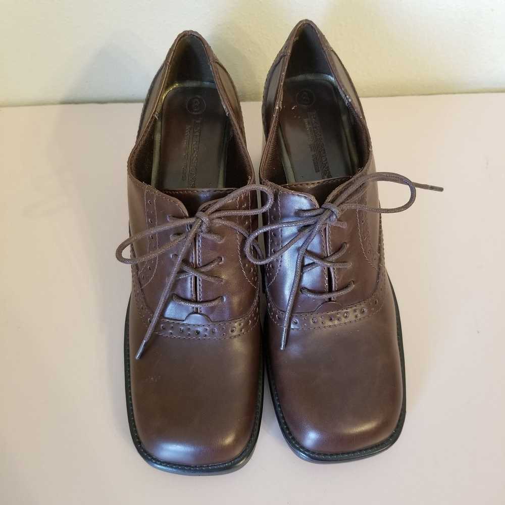 The Unbranded Brand Expressions 8M Brown Shoes Ch… - image 3