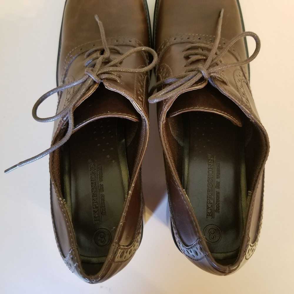 The Unbranded Brand Expressions 8M Brown Shoes Ch… - image 7