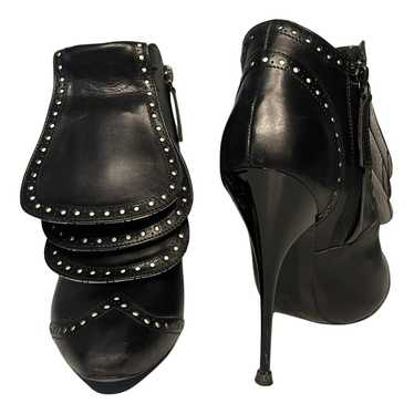 Alexander McQueen Leather ankle boots