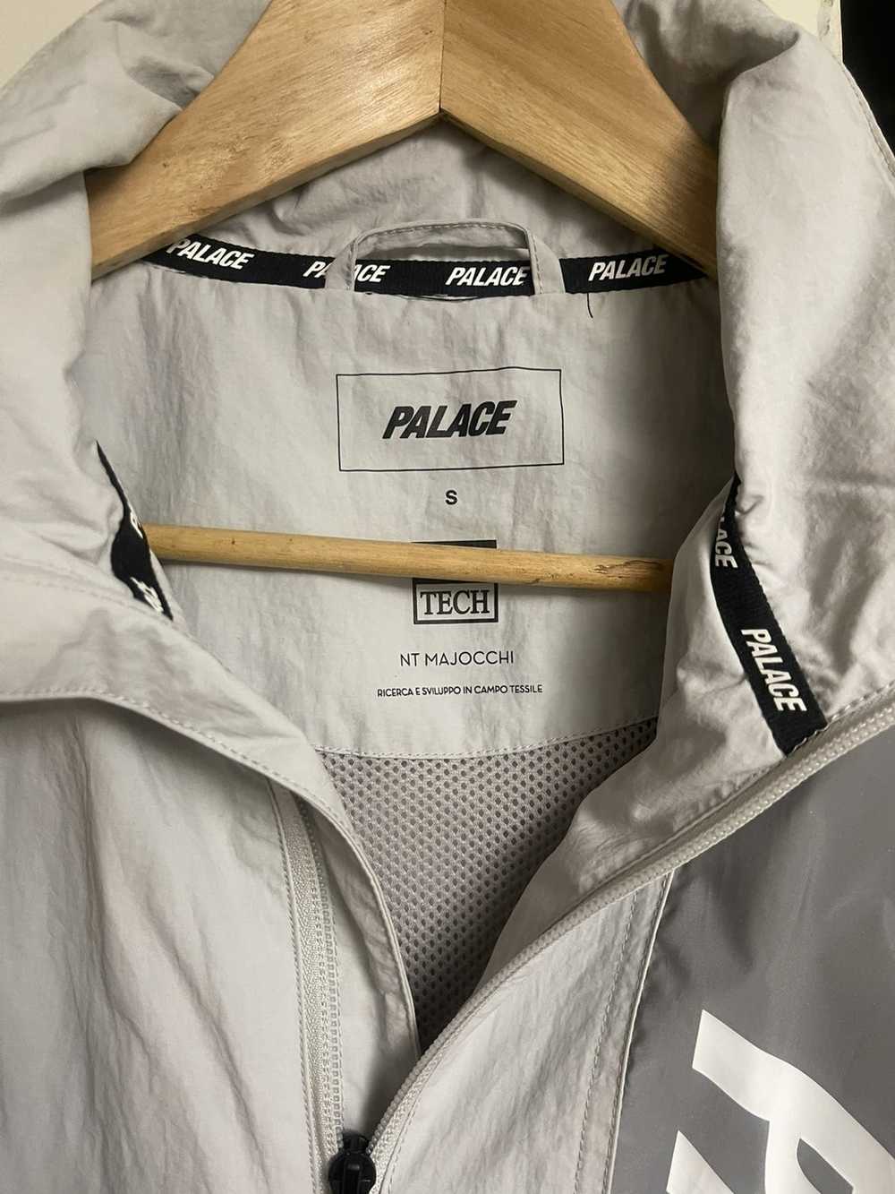 Palace × Streetwear Palace track top - image 4