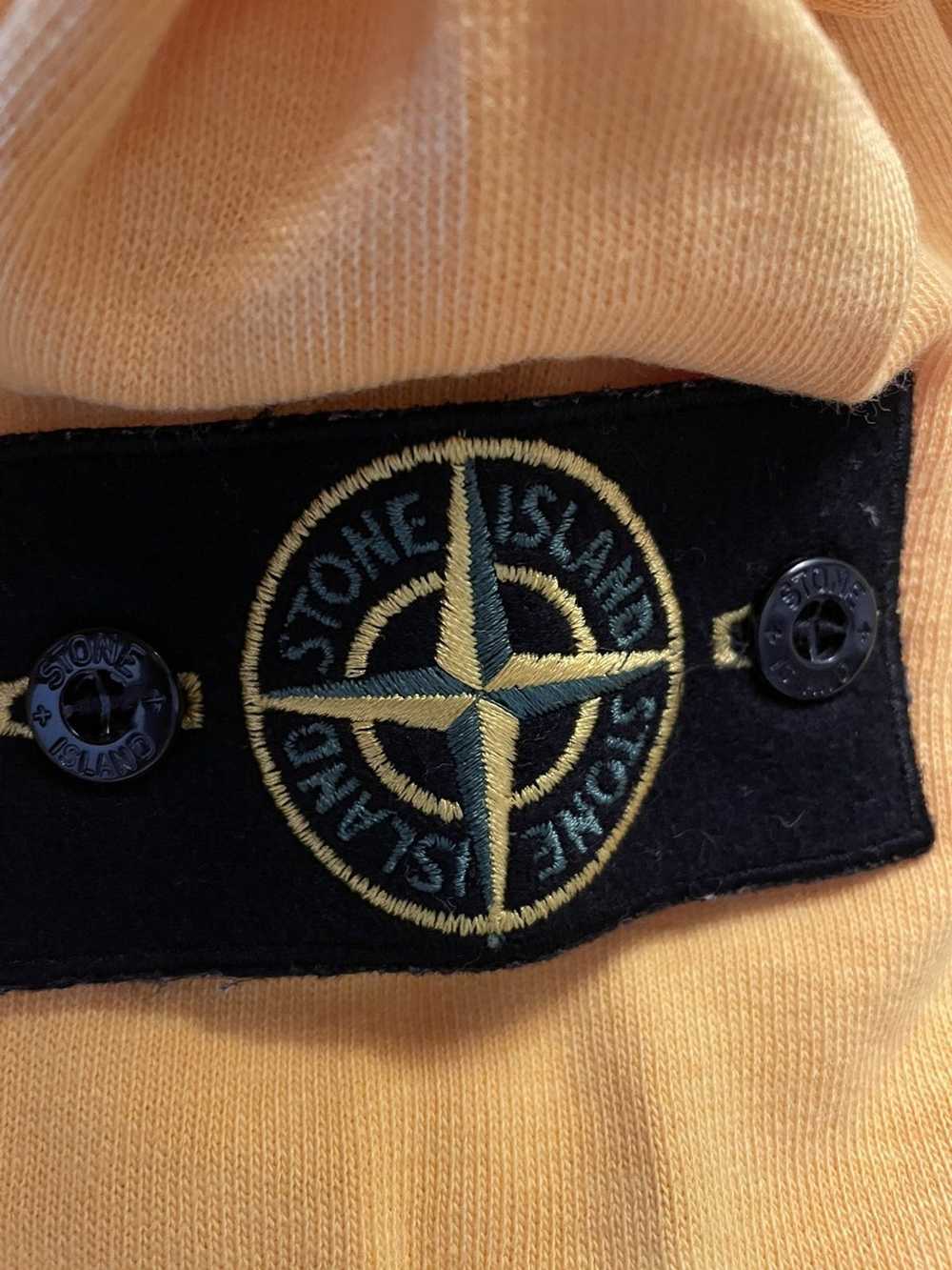 Stone Island Yellow crew neck stone island - image 4