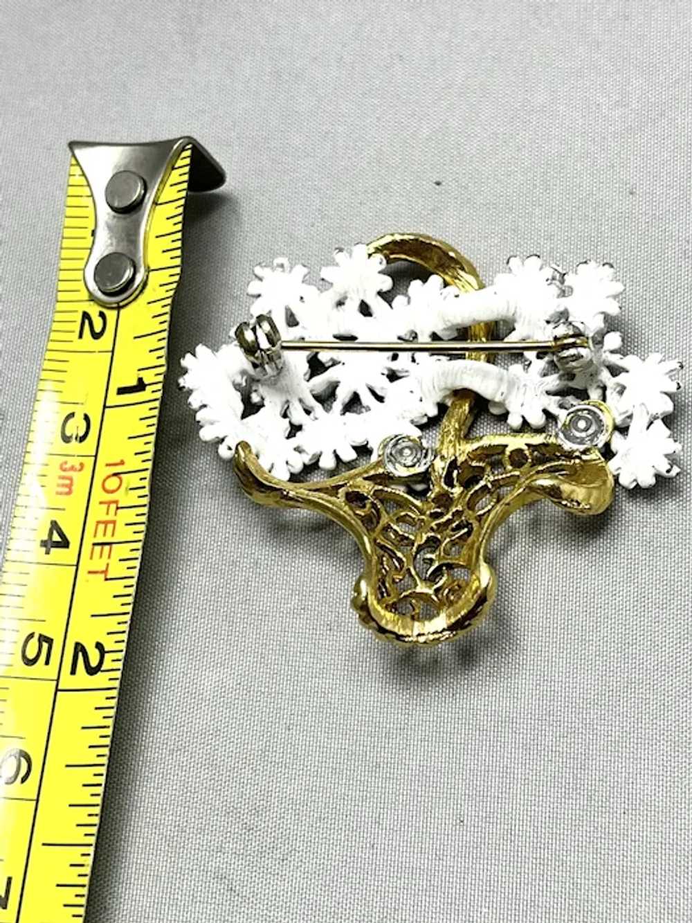 Vintage White Flower Basket Enamel Brooch Pin - image 3