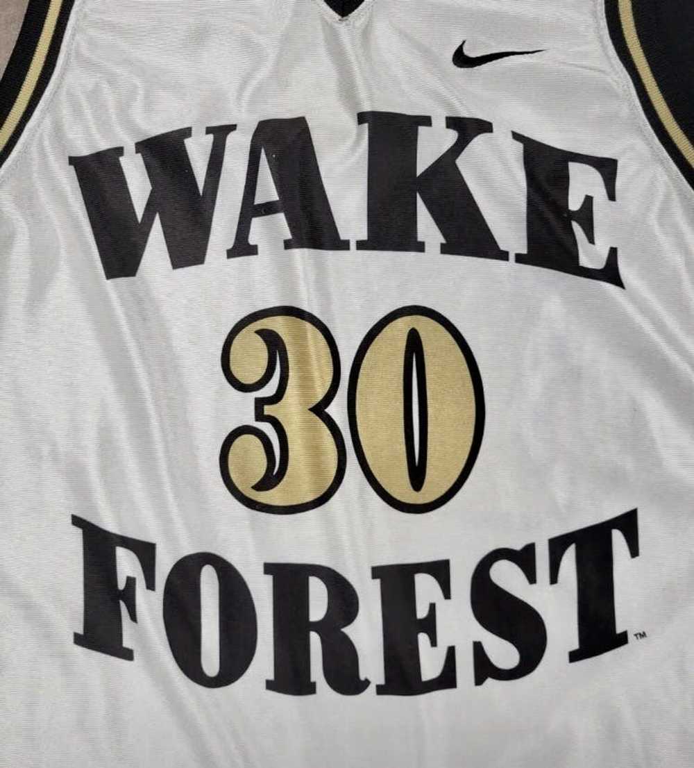 Nike Vintage Nike Wake Forest Demon Deacons Baske… - image 3