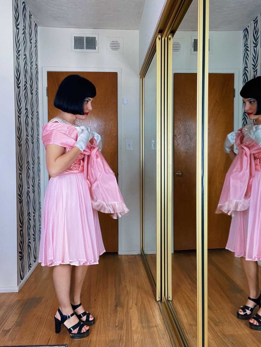 Vintage 50s / 60s Bubblegum Pink Long Wrap Scarf … - image 6