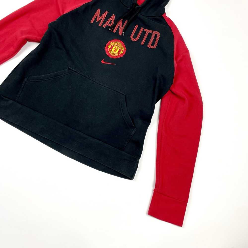 Manchester United × Nike × Streetwear Nike center… - image 2