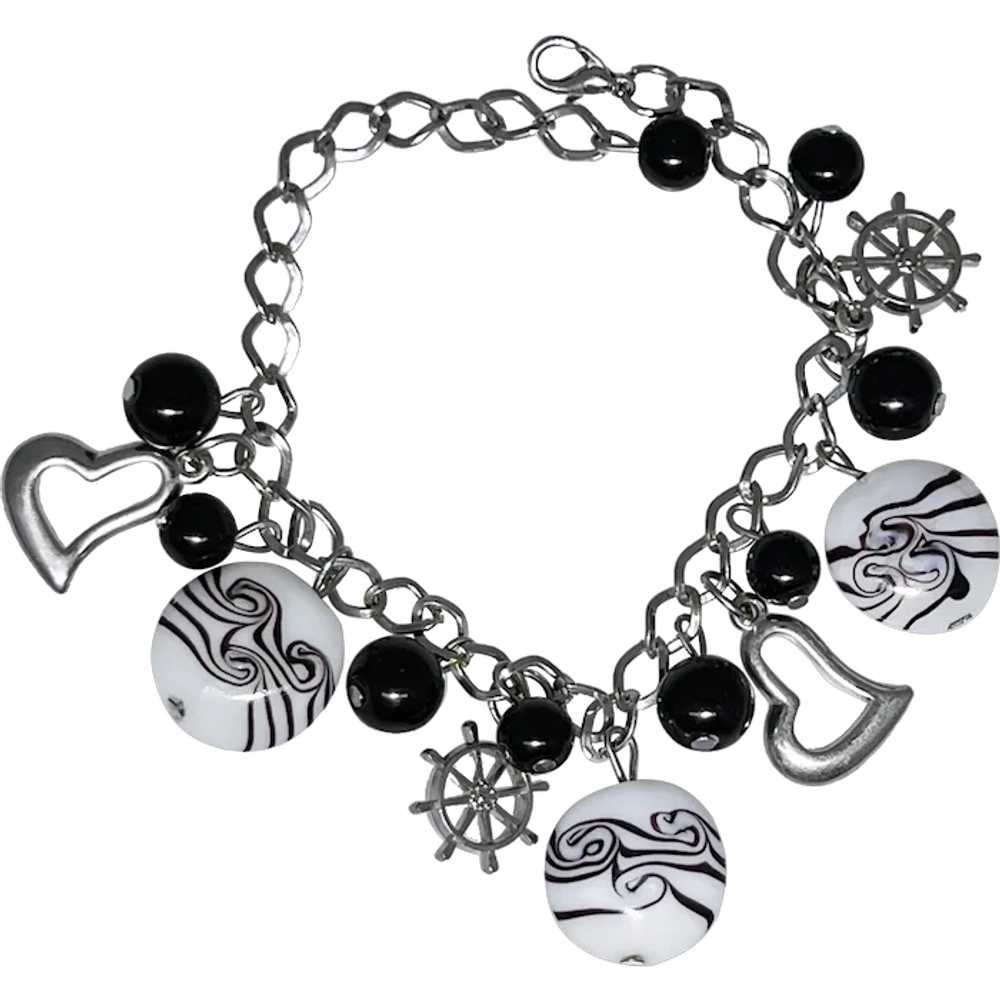 Fun bracelet with black and white beads, nautical… - image 1