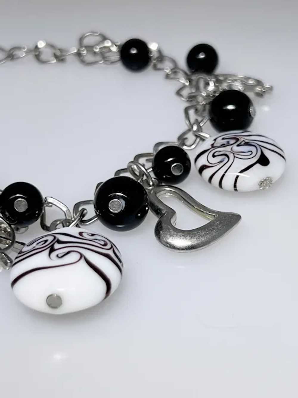 Fun bracelet with black and white beads, nautical… - image 6