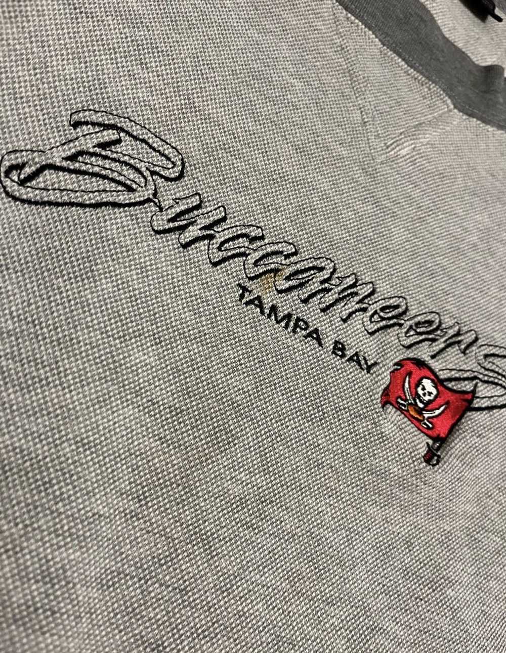 Vintage Tampa bay buccaneers sweatshirt - image 3