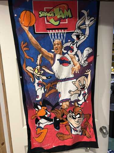 Warner Bros Space Jam 1996 Michael Jordan Towel