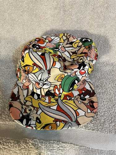 Vintage Vtg Looney Tunes All Over Print Snapback H