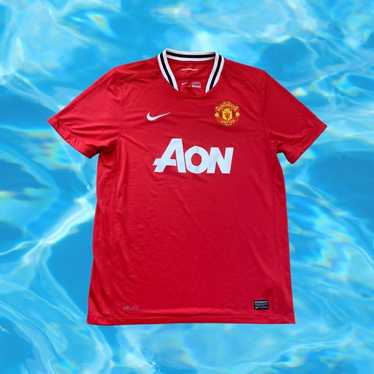 Nike, Shirts, Vintage Manchester United Jersey Chicharito 21 Vintage  Soccer Jersey Nike Aon