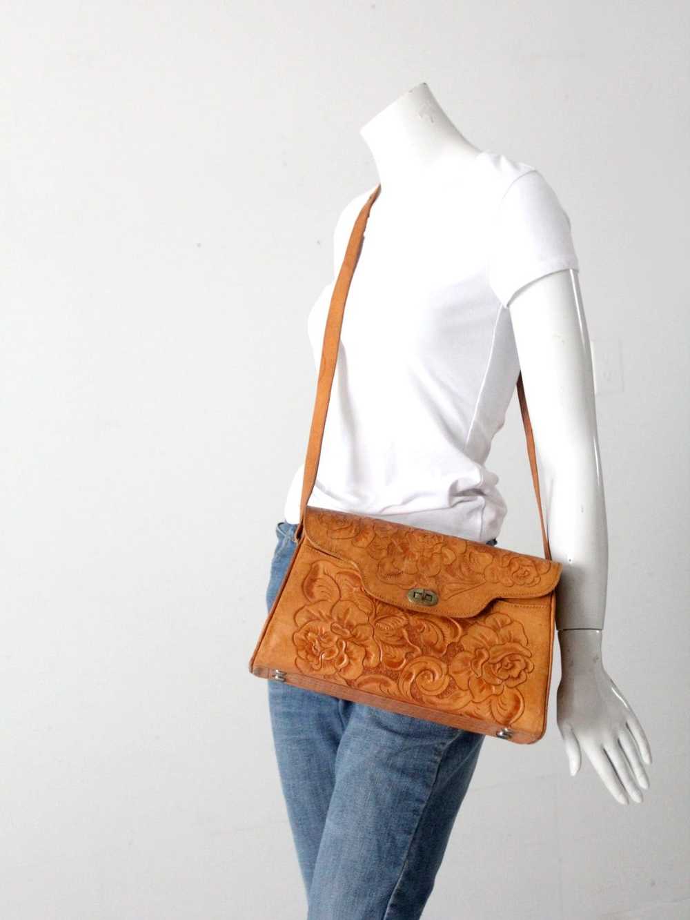 Vintage vintage70s tooled leather handbag - image 3