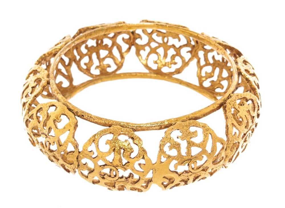 Chanel Chanel Gold Extremely Cutout Wide Cuff CC … - image 4