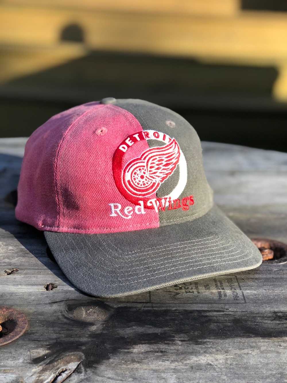 Twins × Vintage Vintage 90s Detroit Red Wings Str… - image 1