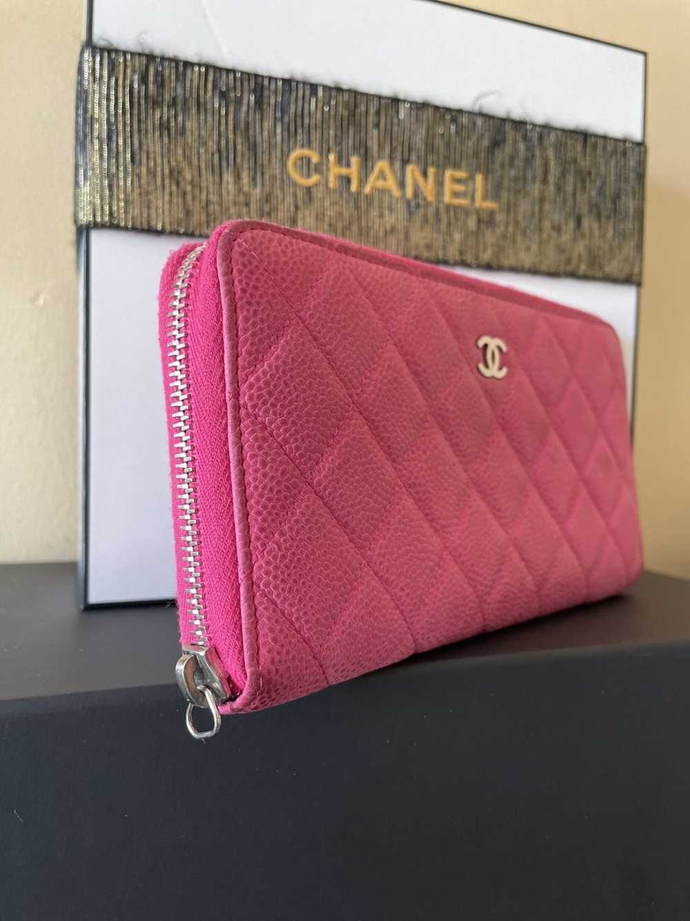 Chanel Chanel Caviar Quilted CC Large Gusset Zip … - image 10