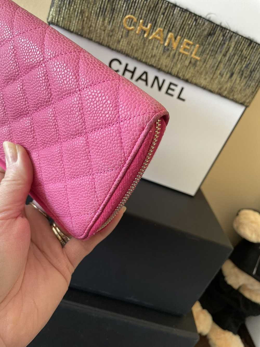 Chanel Chanel Caviar Quilted CC Large Gusset Zip … - image 4