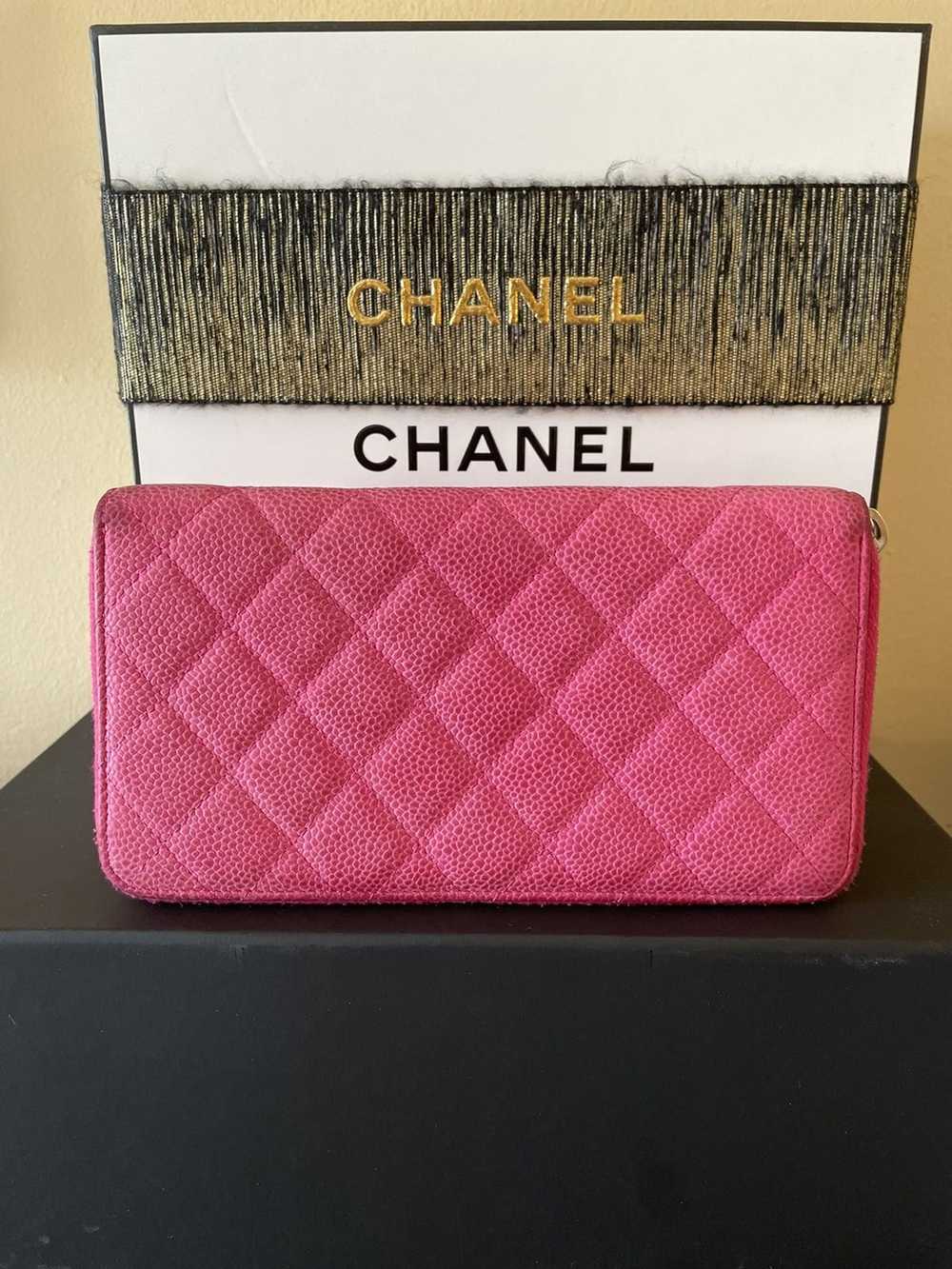 Chanel Chanel Caviar Quilted CC Large Gusset Zip … - image 8