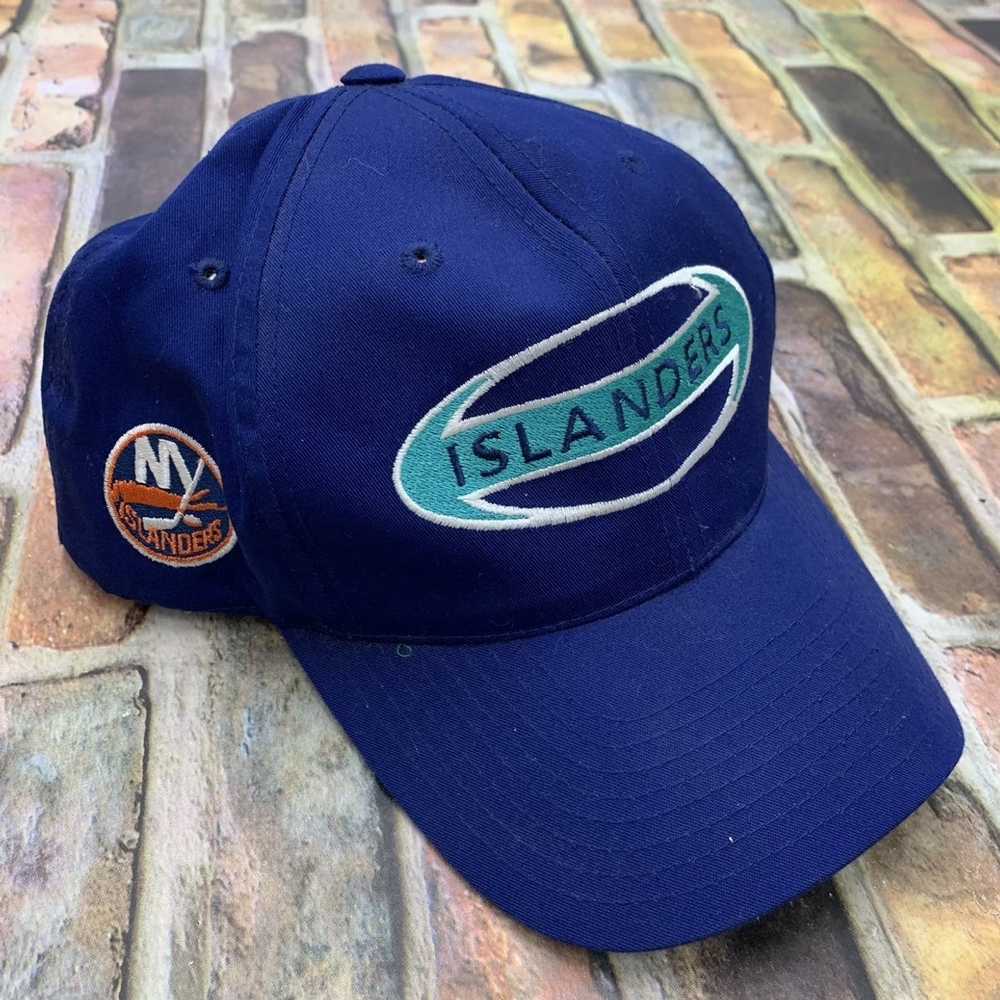 NHL × Vintage Vintage New York Islanders hat - image 2