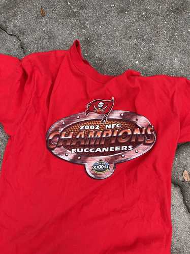 Vintage 2002 Bucs NFC Conference shirt
