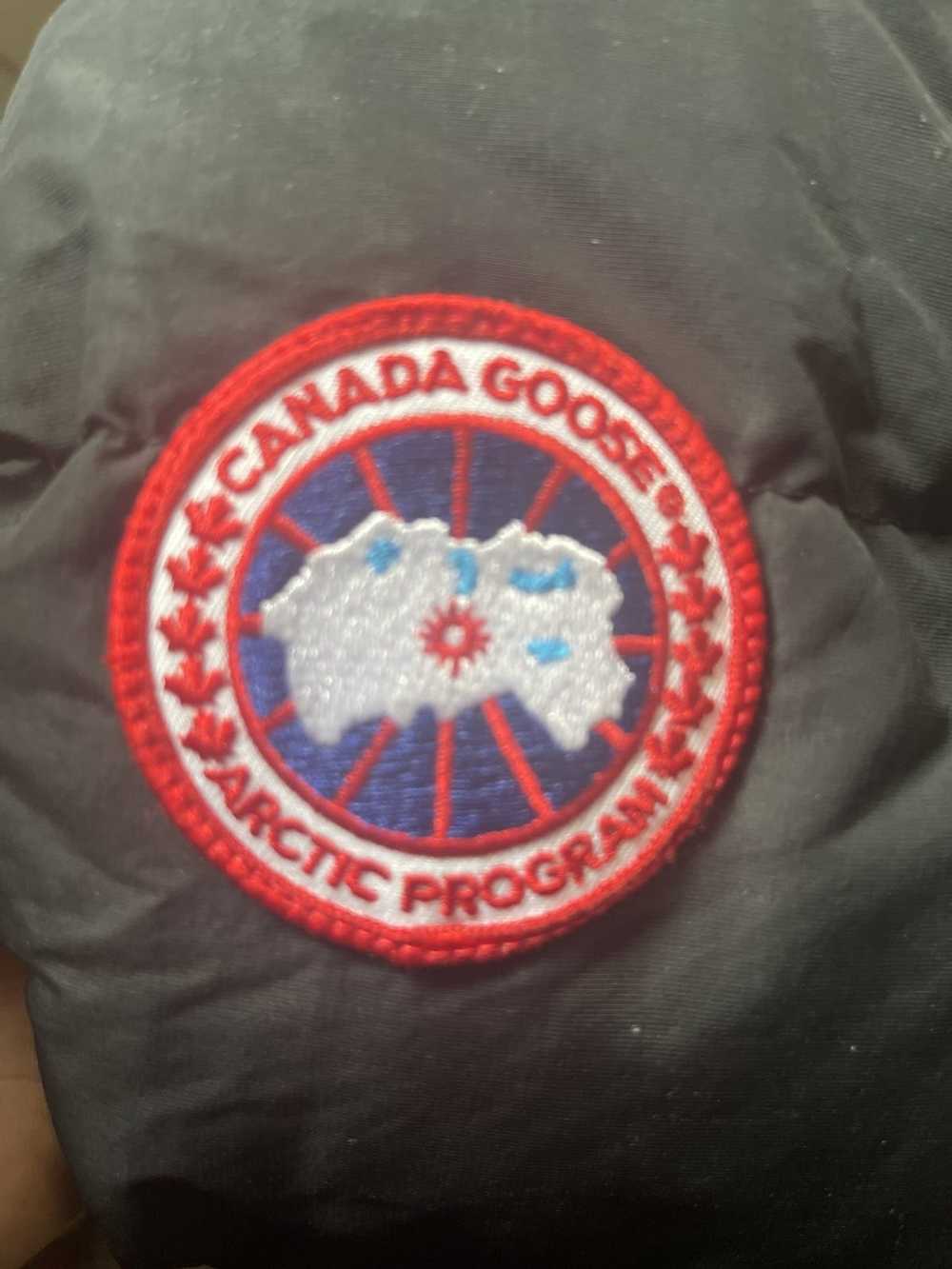 Canada Goose Canada Goose - image 7