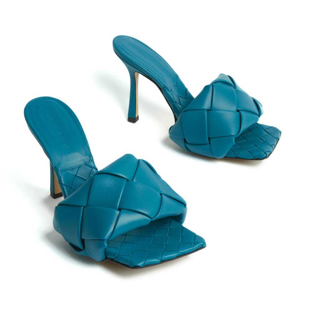 Bottega Veneta Leather mid heel - image 2