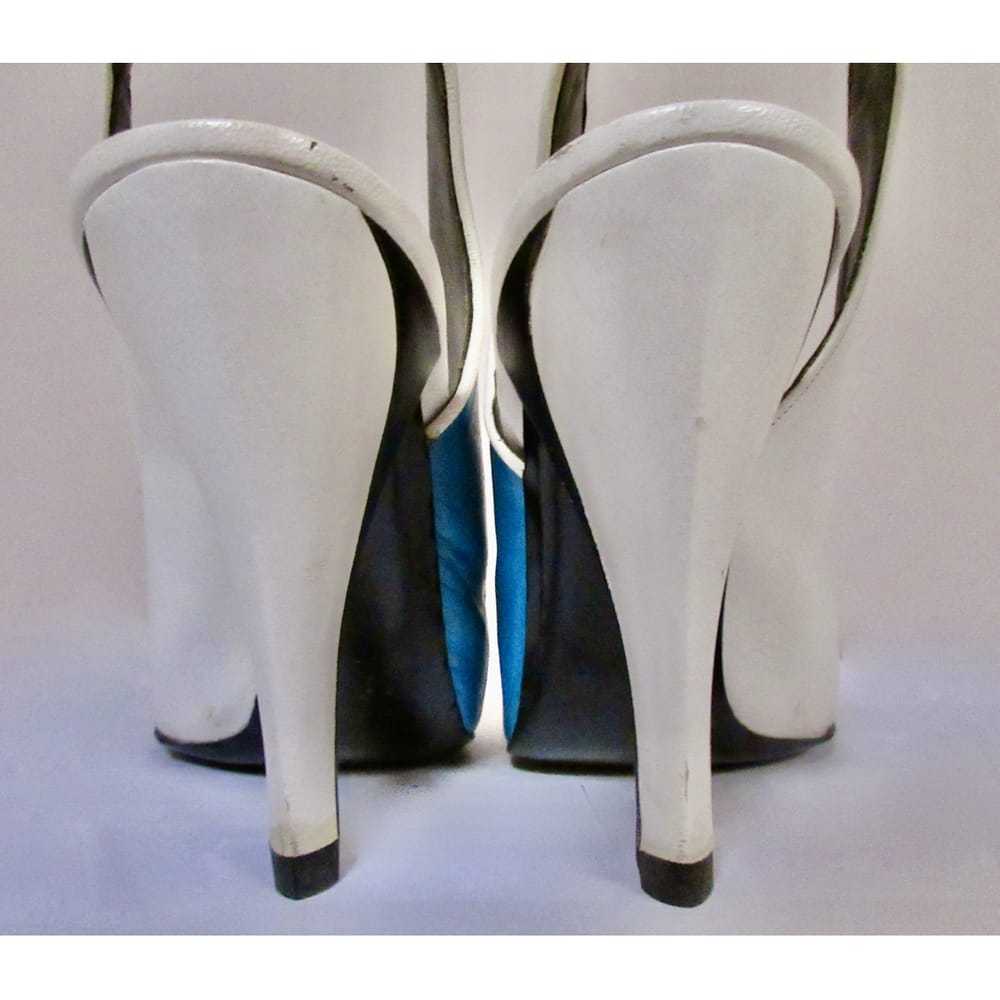 Charles Jourdan Leather heels - image 12
