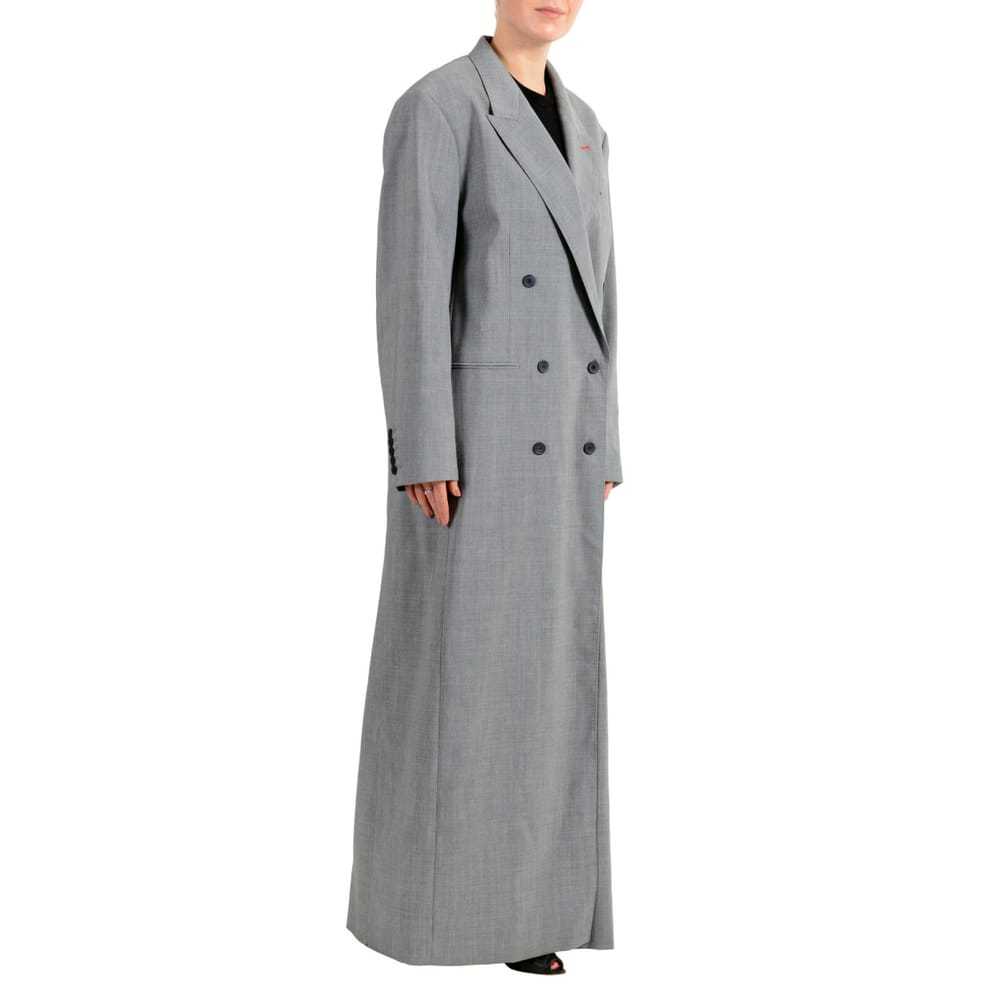 Hugo Boss Coat - image 5