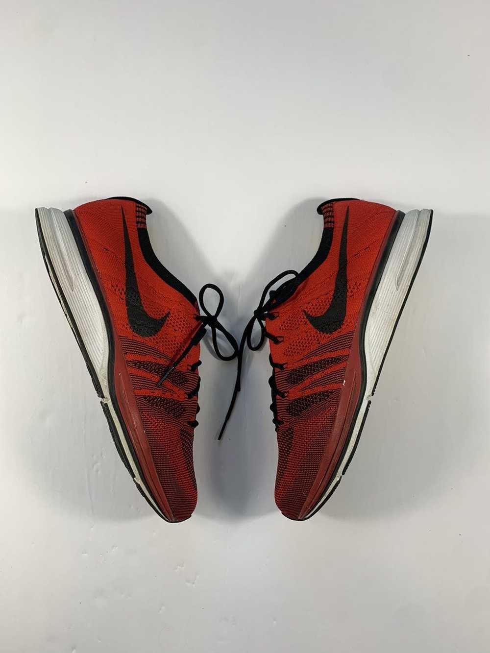 Nike × Streetwear Nike Flyknit Trainer Bred - image 4