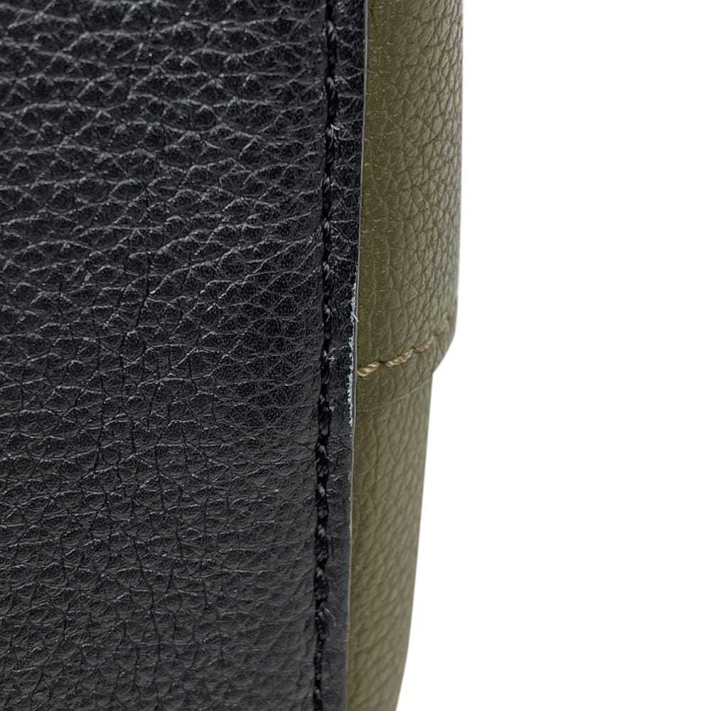 Louis Vuitton Lockme Bucket leather handbag - image 9