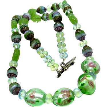 Vintage Sterling Green Foil Glass Bead Necklace Ur