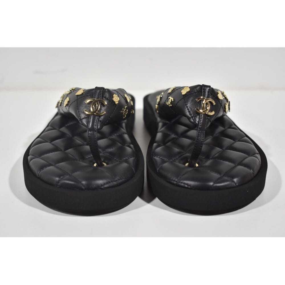 Chanel Leather flip flops - image 4