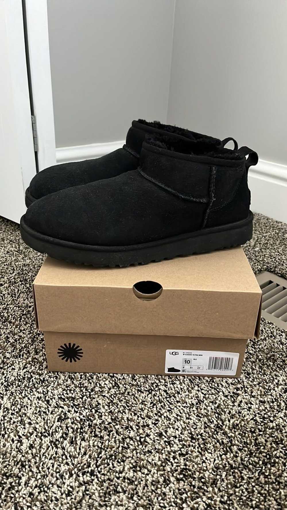 Ugg Ugg Black Ultra Classic Mini, worn a few times - image 1