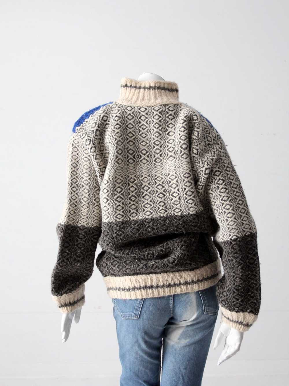 Vintage vintage hand knit Norwegian style sweater - image 10