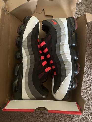 Nike Air VaporMax 95 Hot Red size 13