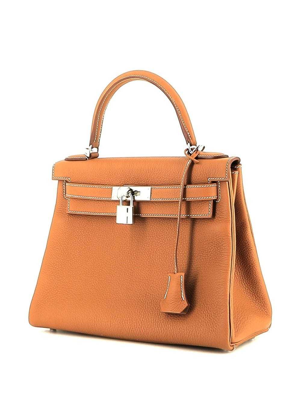 Hermès Pre-Owned 2022 Kelly 28 handbag - Orange - image 3