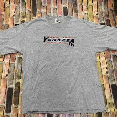 Tops, Vintage New York Yankees Est 193 Baseball Shirt The Yankees  Sweatshirt