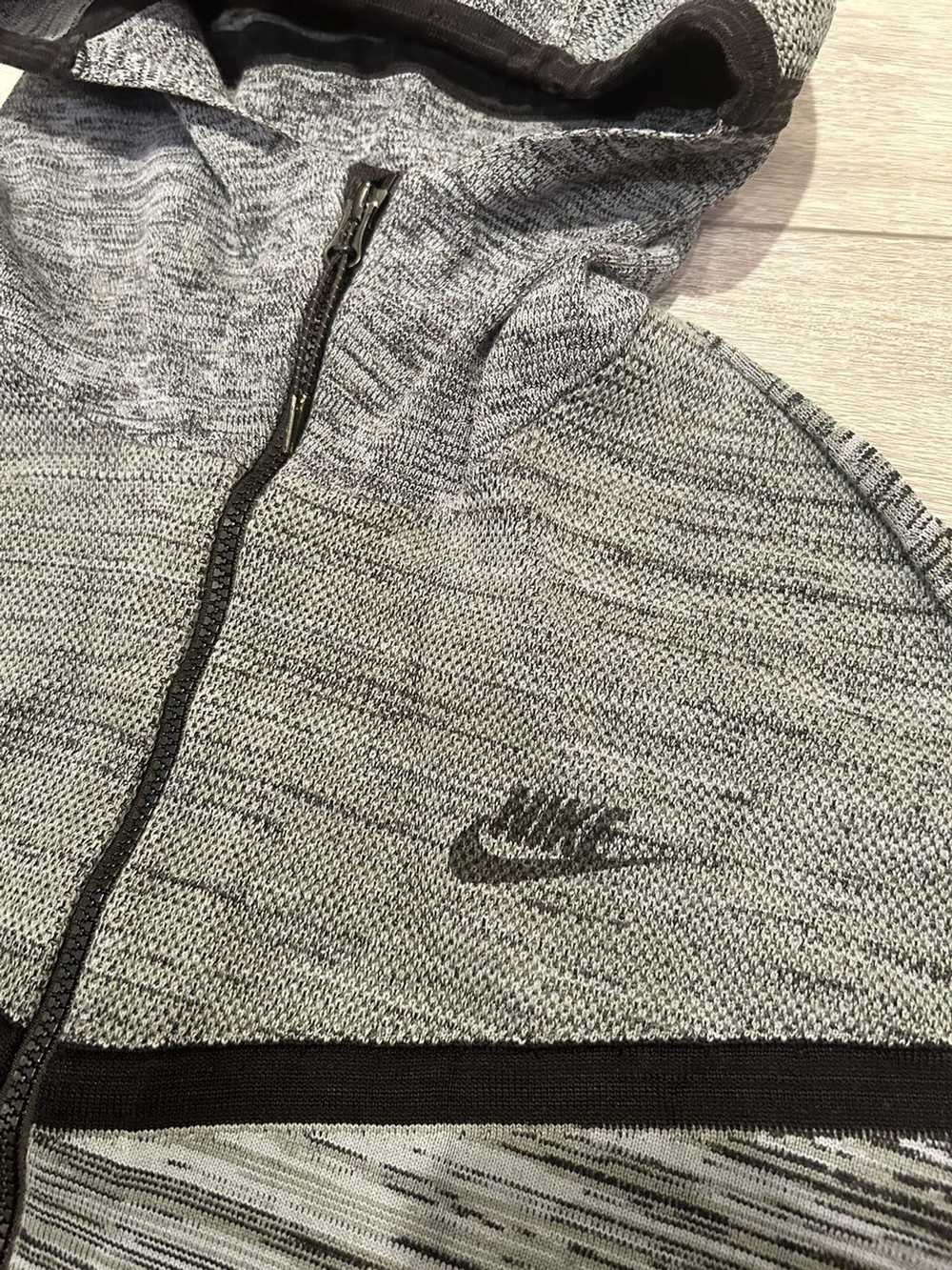 Nike Vintage Nike Tech Fleece FlyKnit Windrunner … - image 2