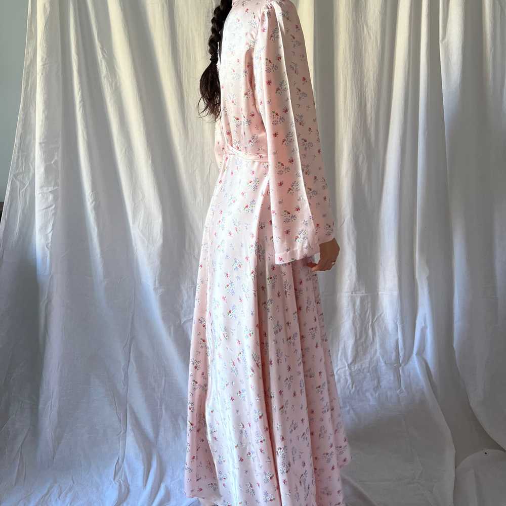 1930s floral gown robe soft pink silk satin - image 4