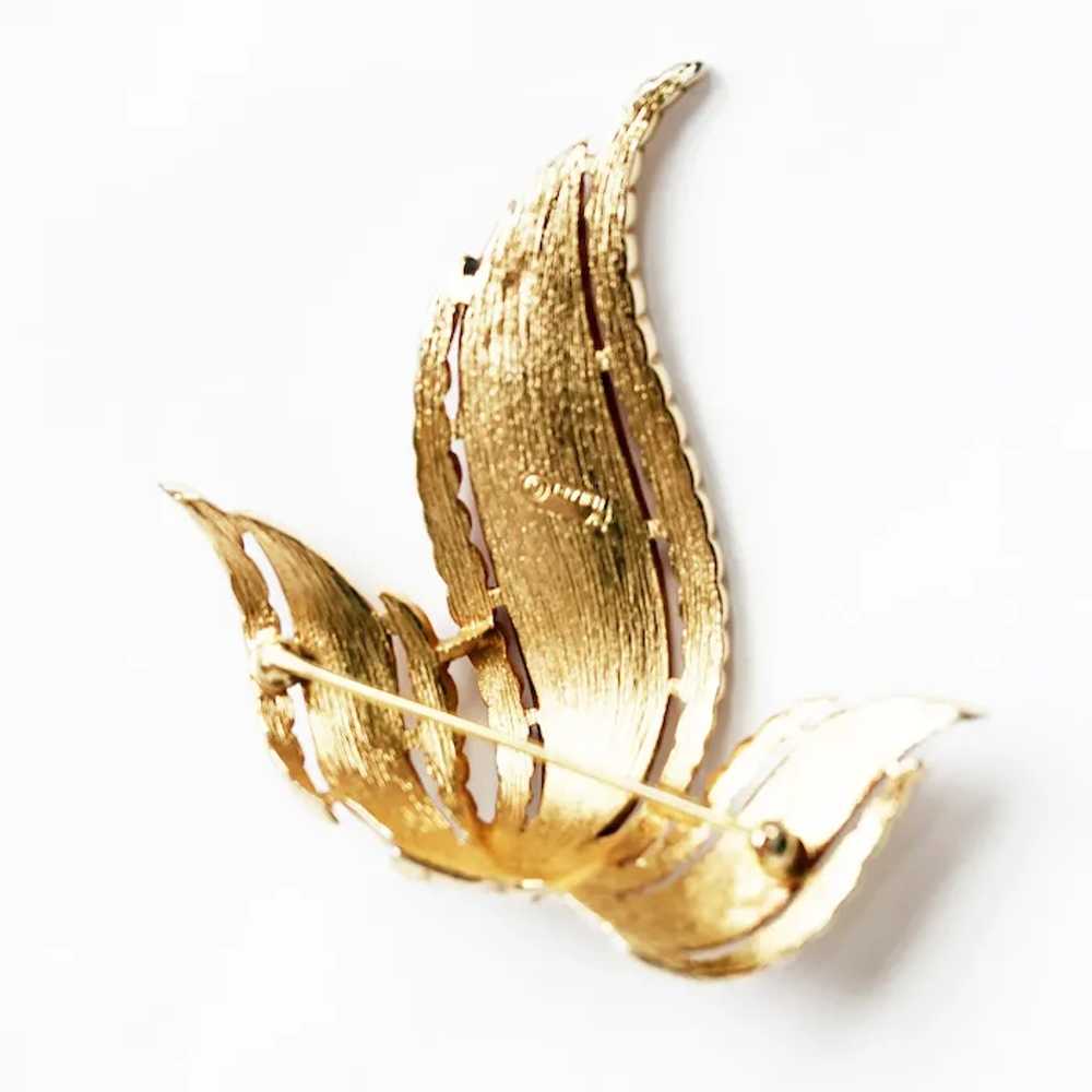 TRIFARI Modernist Leaf, Flora Brooch, Gold Tone F… - image 4