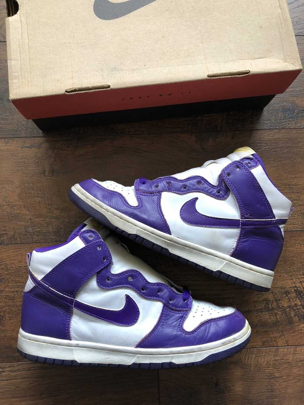 Nike 1999 Nike Dunk High Le White | Varsity Purple - image 1