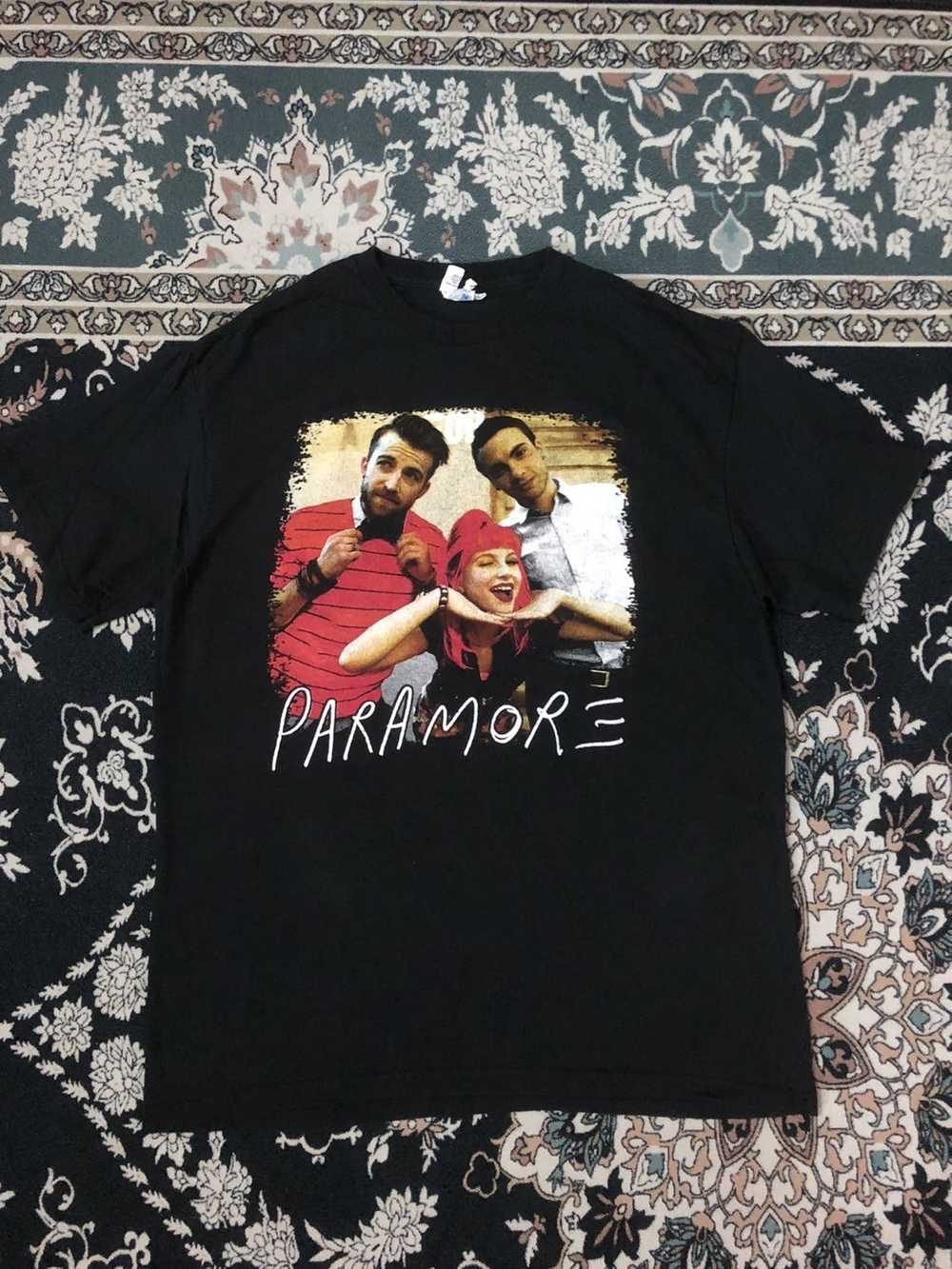 Band Tees × Rap Tees × Vintage Paramore band tee … - image 1