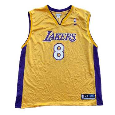 Vintage Nike Team Los Angeles Lakers Kobe Bryant #8 White T-Shirt Men's XL  NWOT